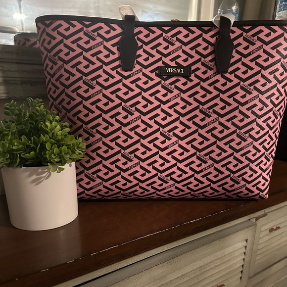 NEW! Versace Pink and Black Tote - Picture 1 of 9